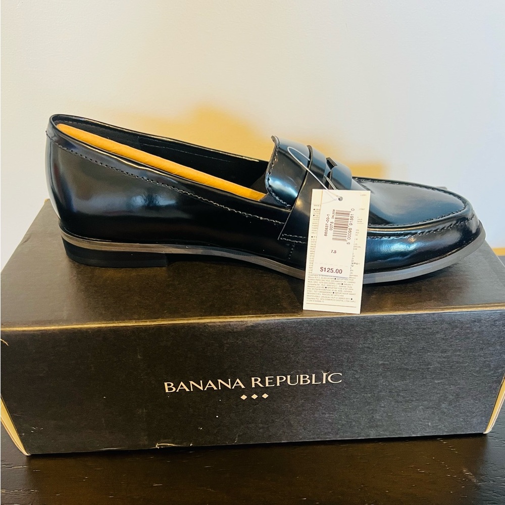 Banana Republic Black Leather Penny Loafers